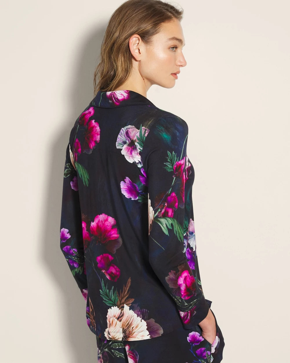 FLEUR EVER DRAMA NAVY Long-Sleeve Printed Notch Collar Pajama Top