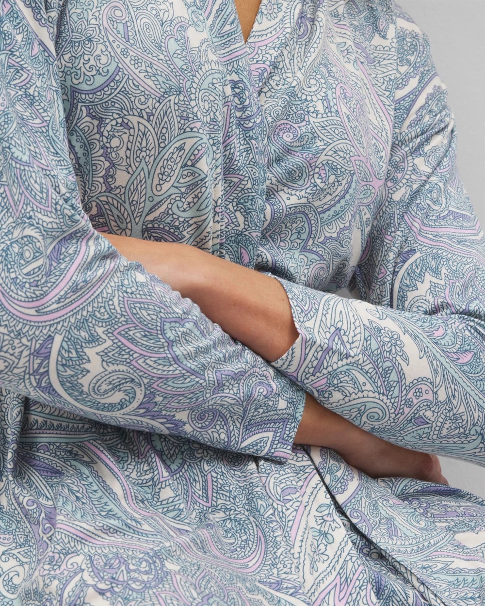 GLOBAL PAISLEY GRAND C Short Robe