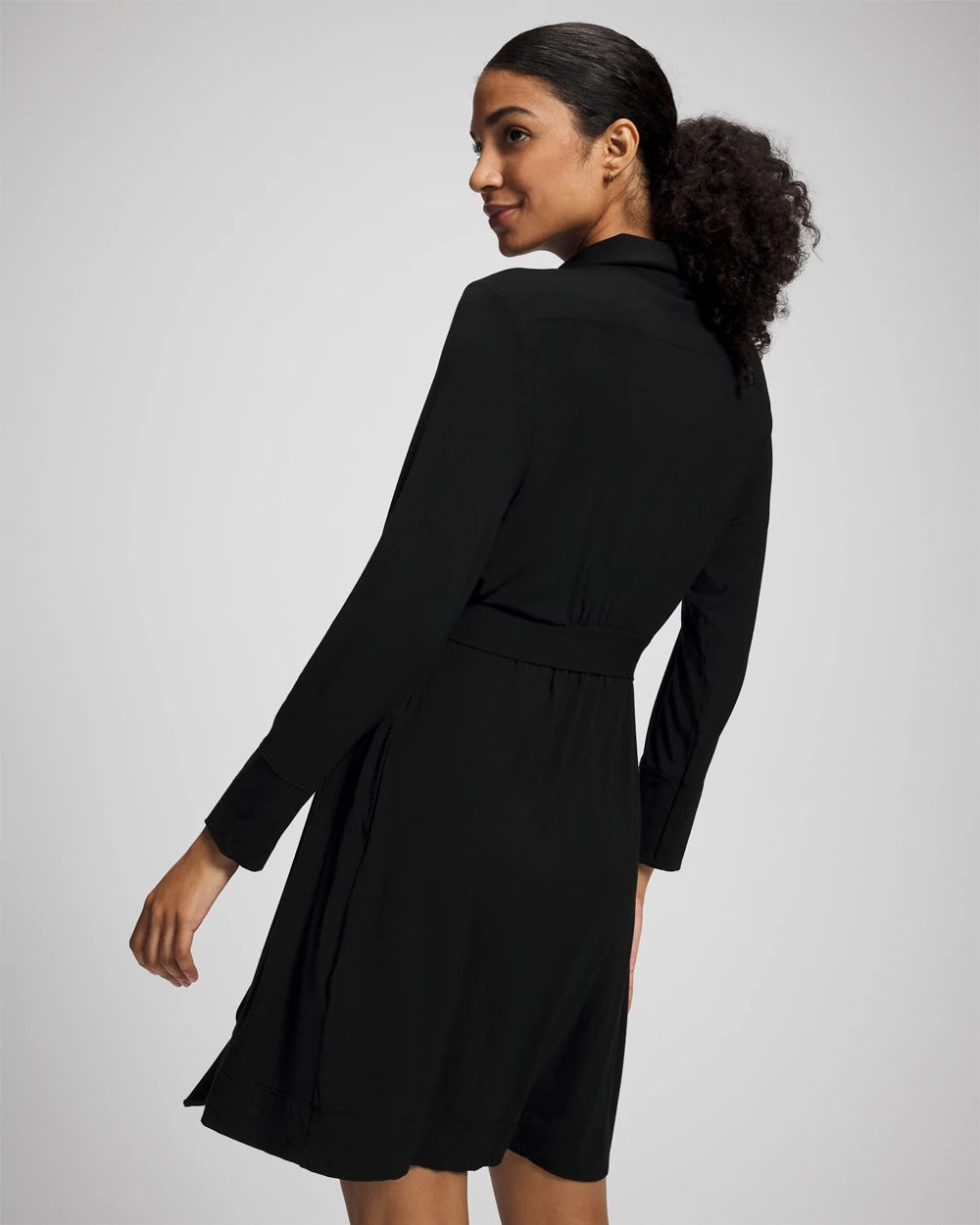 BLACK Short Robe