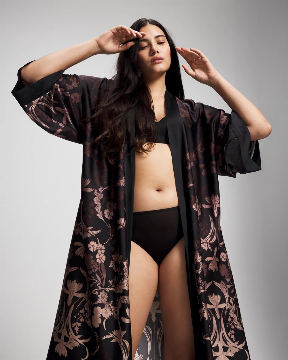 SAVANNA DAMASK BDR Long Robe