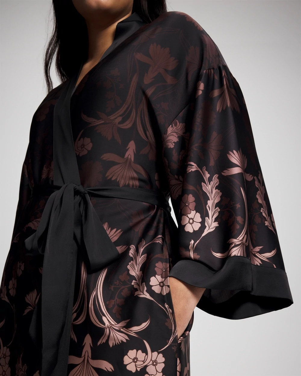 SAVANNA DAMASK BDR Long Robe