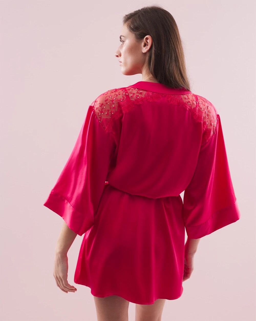 PERFECT PINK Silk Short Robe