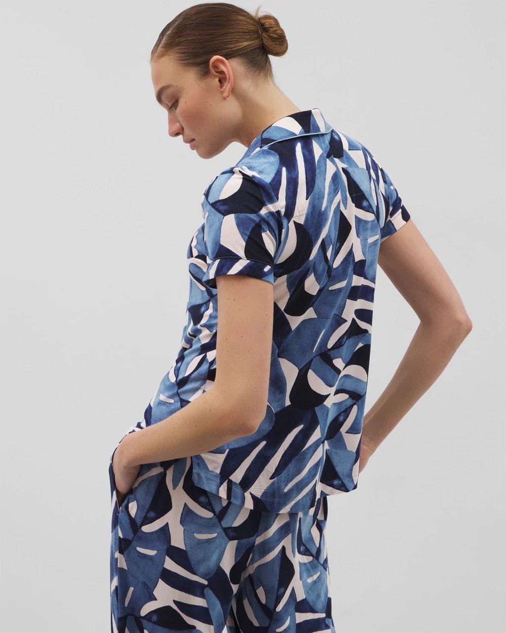 TROPICAL BREEZE SKY Piped Short Sleeve Notch Collar Pajama Top