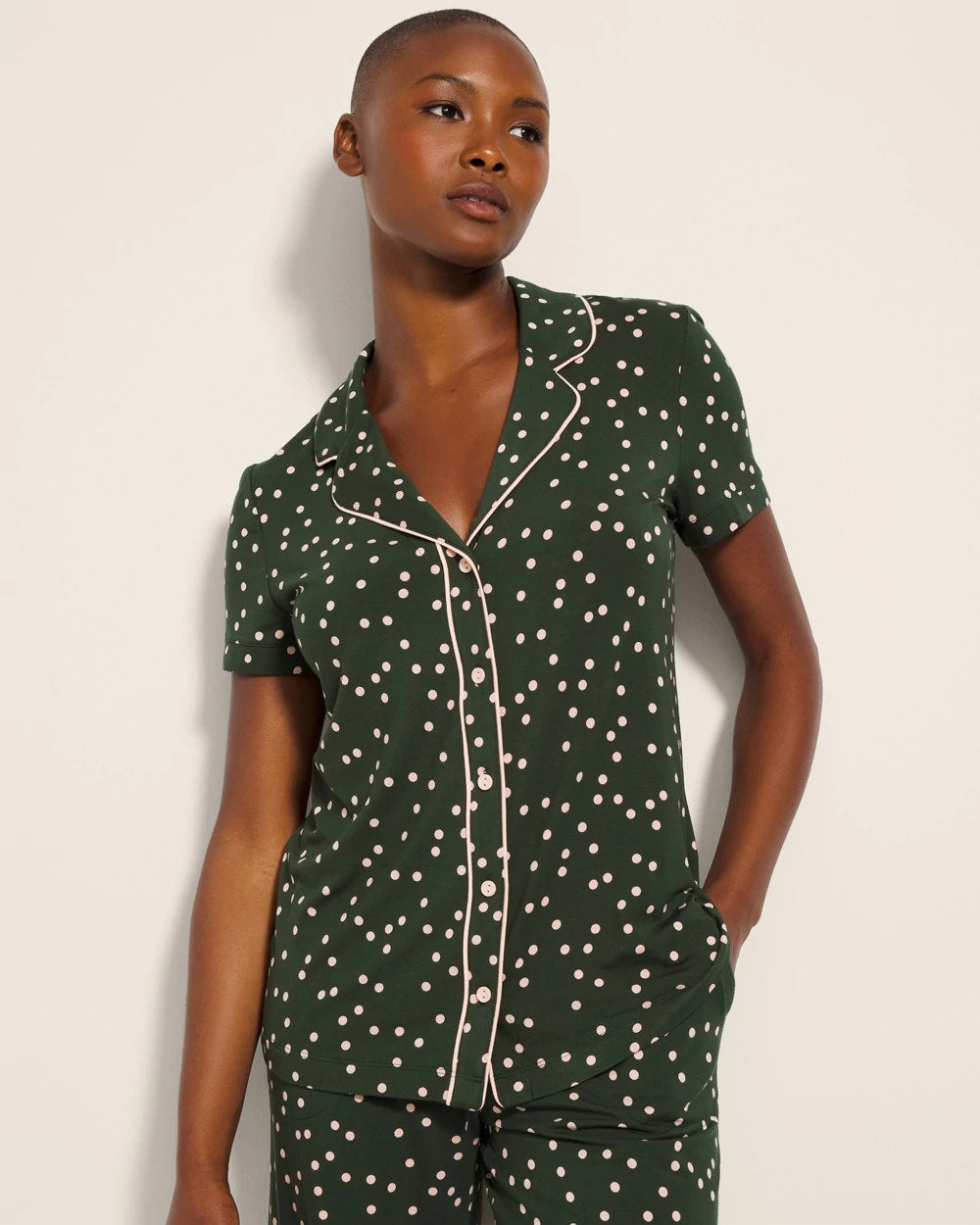 MERRY DOT LUSH EMERALD Piped Short Sleeve Notch Collar Pajama Top
