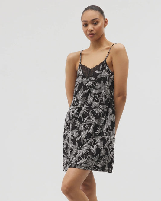 PLUMERIA BLOOMS BLK CH Lace Trim Chemise