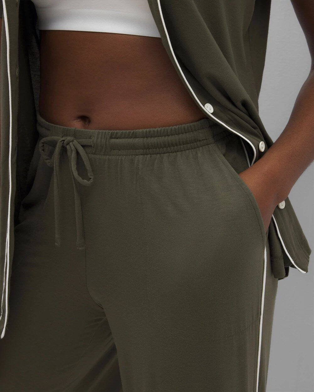 GRAPE LEAF Solid Piped Crop Pajama Pant