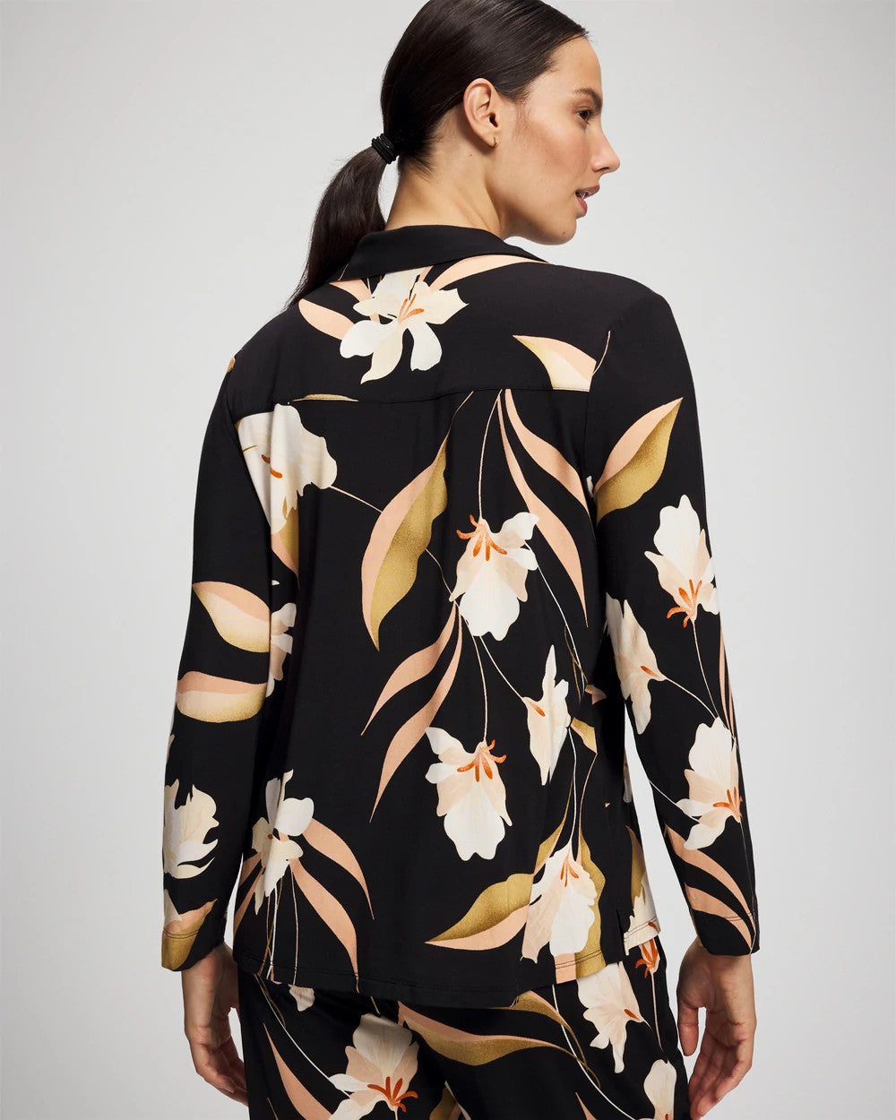 MYSTIC BLOOMS BLACK MID Long-Sleeve Notch Collar Pajama Top