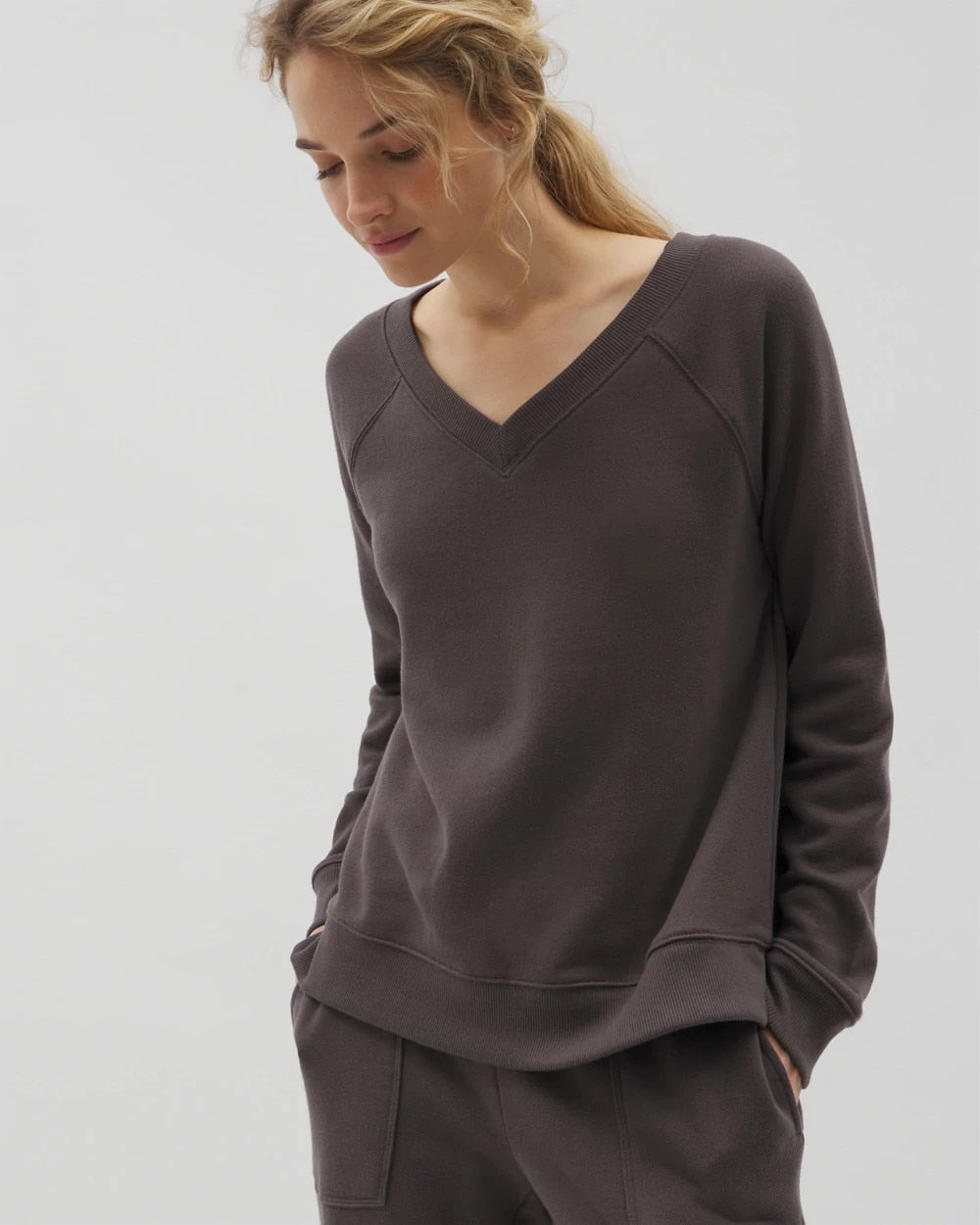 GALAXY GRAY V-Neck Sweatshirt