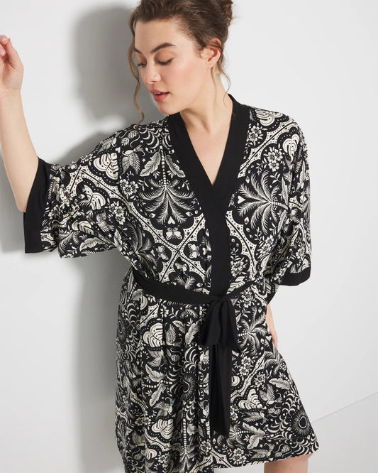 AMAZONIA TILE BLACK Short Robe