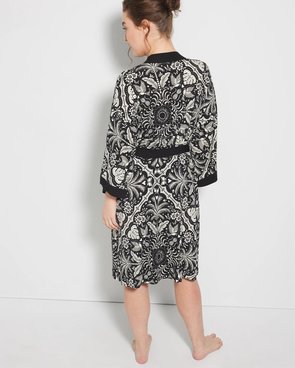 AMAZONIA TILE BLACK Short Robe