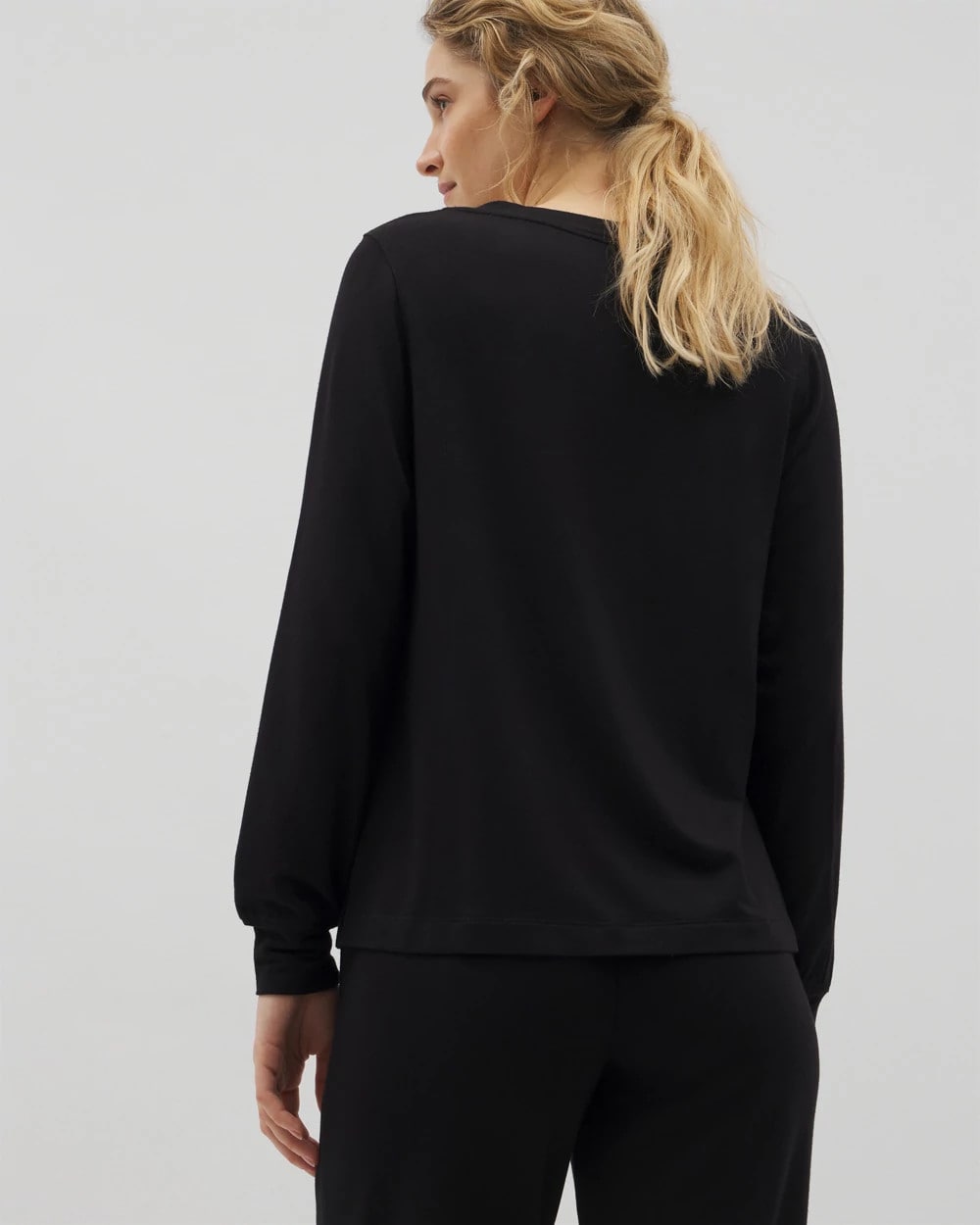 BLACK Long-Sleeve V-Neck Pajama Top