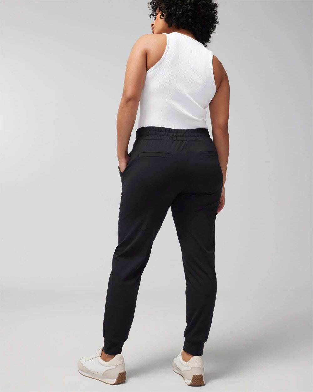 BLACK Jogger
