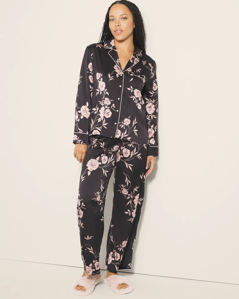NOSTALGIA FLORA BLACK Long-Sleeve Notch Collar Pajama Top