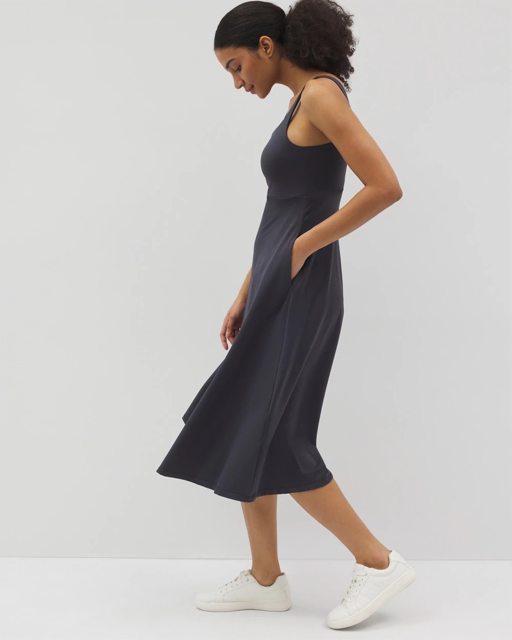 POLAR NIGHT Lounge Square Neck Midi Dress