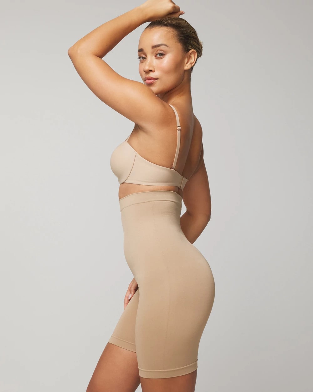 ALMOND Mid-Level Shaping Seamless High-Waist Thigh Shaper