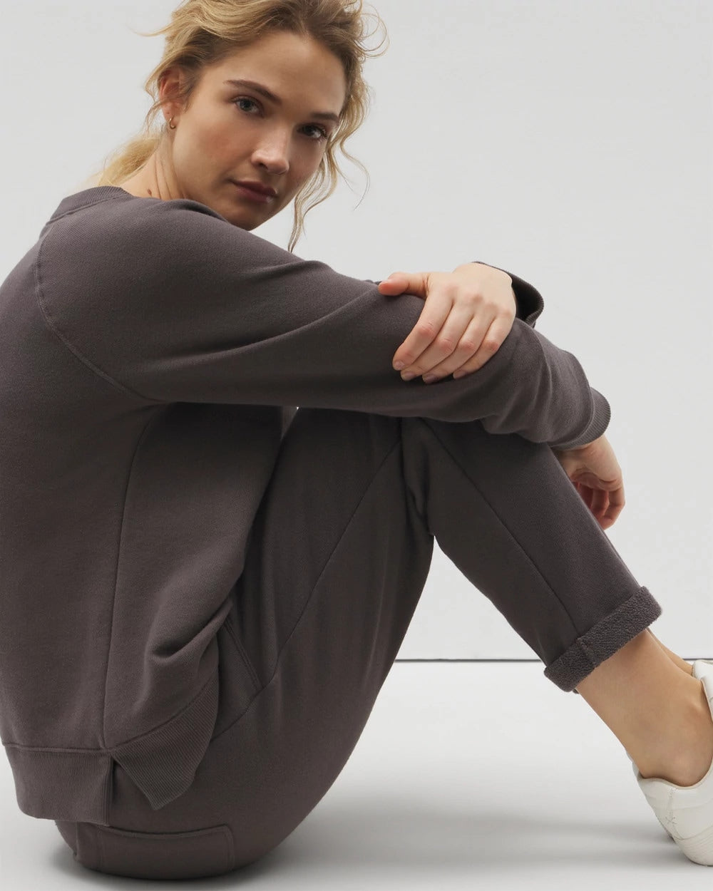 GALAXY GRAY Cropped Pants