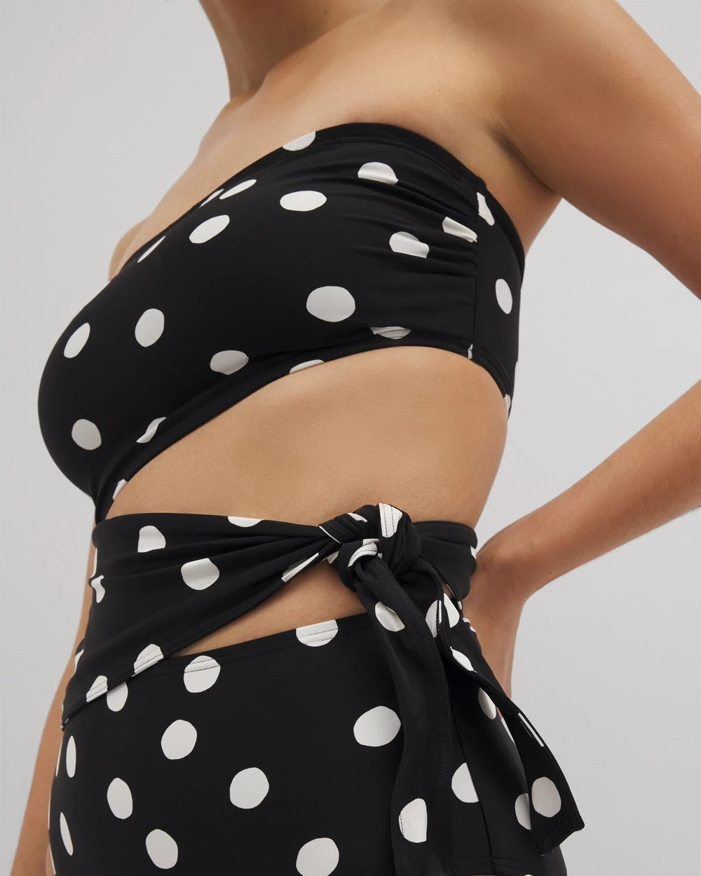 MOVEMENT DOT MINI B Bandeau Cutout One-Piece Suit