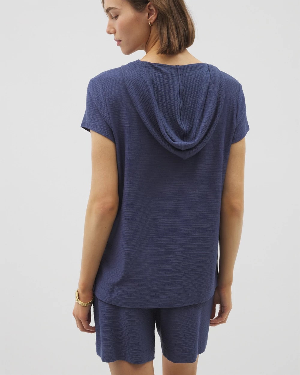LUNAR TIDE Crinkle Knit Short Sleeve V-Neck Hoodie