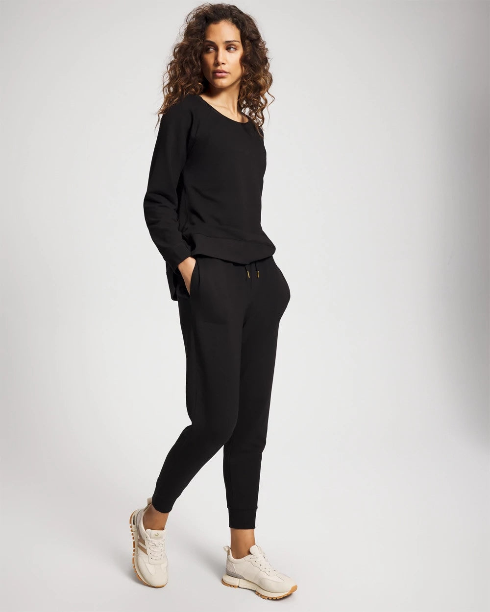 BLACK Essential Terry Jogger
