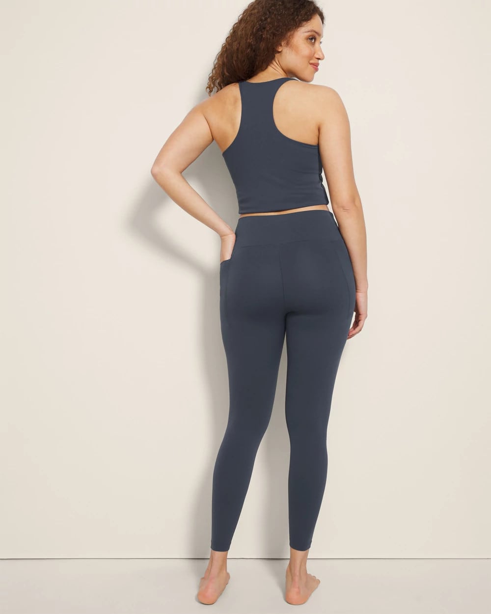 POLAR NIGHT High-Waist Pocket Leggings