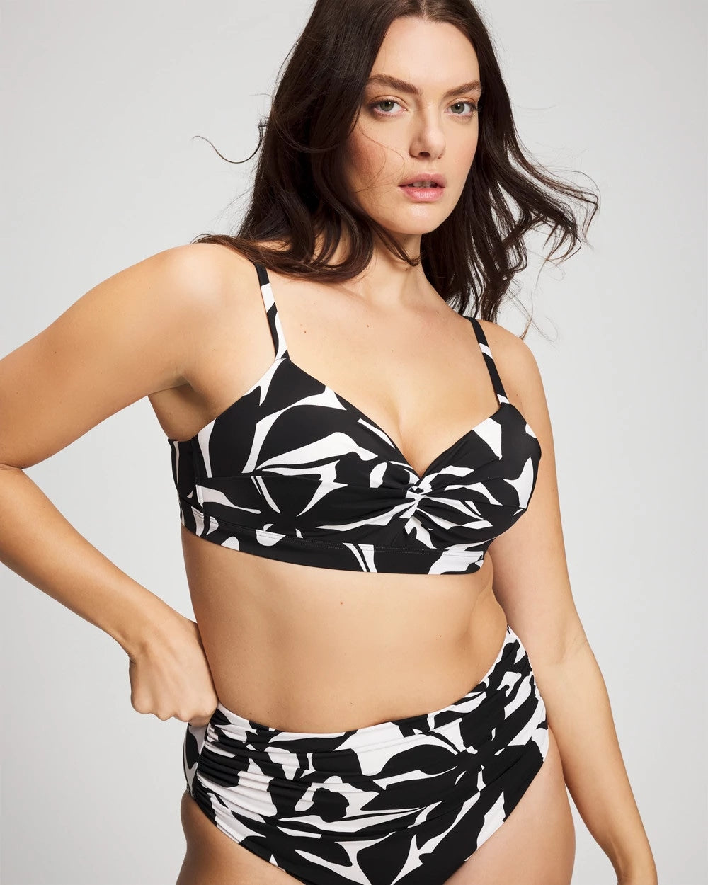 MEANDERING LEAF BLACK Enbliss Wireless Bikini