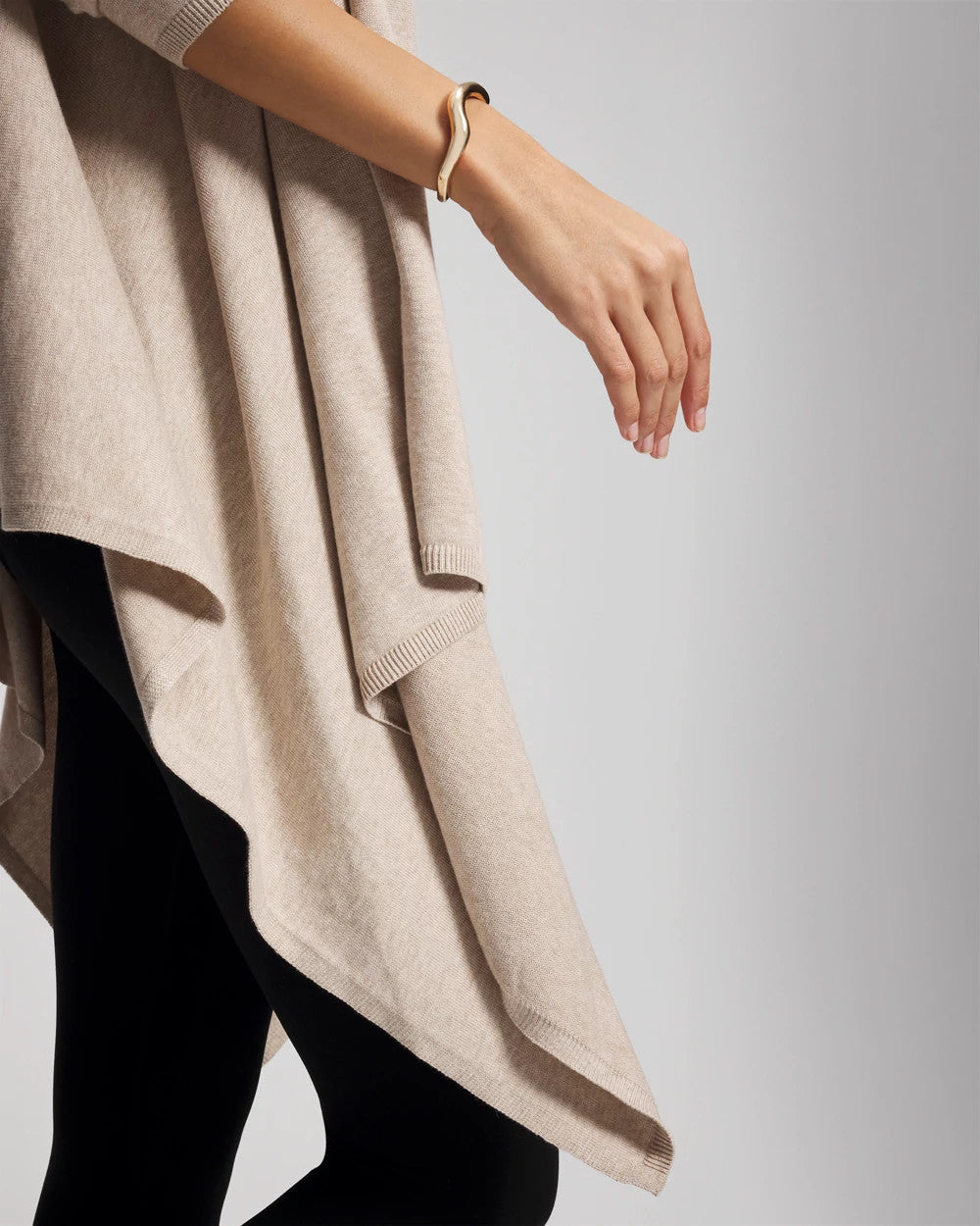 HEATHER SHELL Sweater Travel Wrap