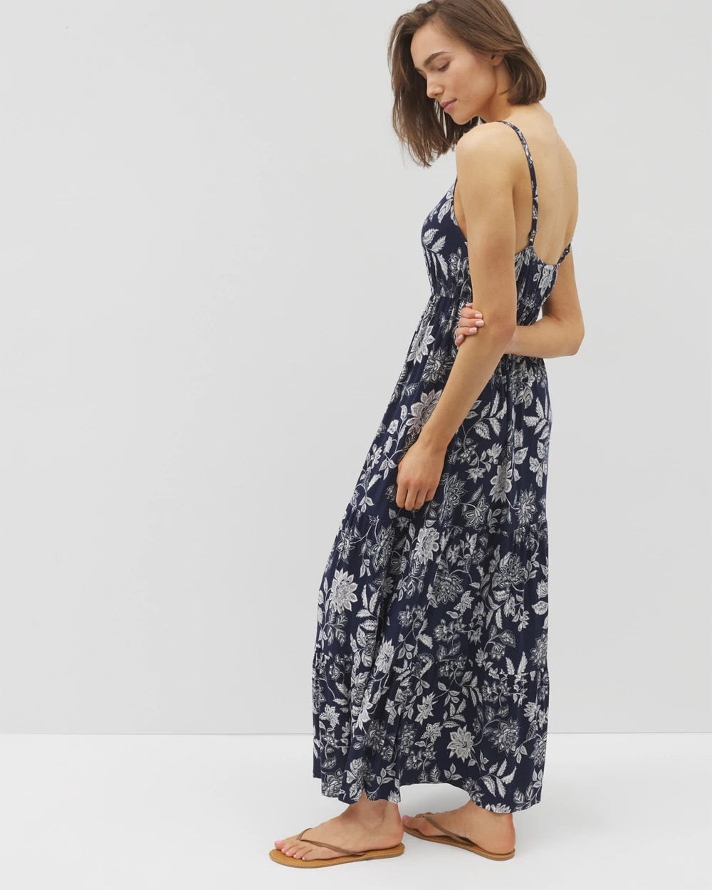 MEANDERING GARDEN A NAVY Rio Maxi Bra Dress