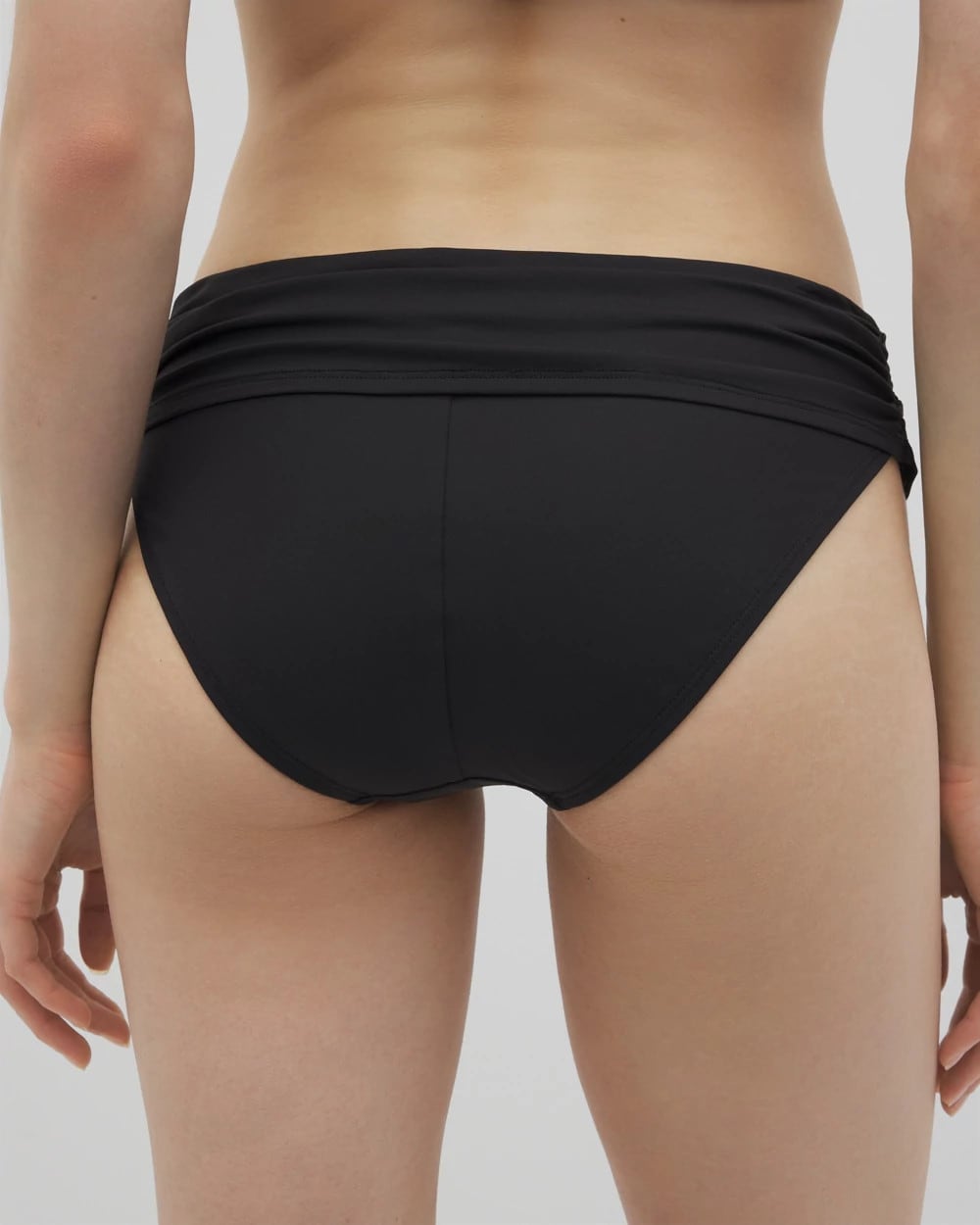 BLACK Kore Sarong Hipster