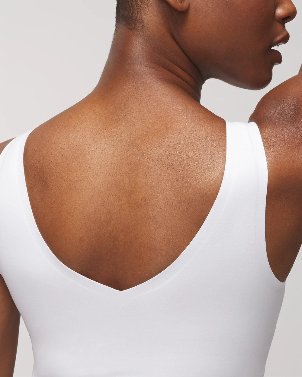 BRIGHT WHITE Lightweight Smoothing Tank