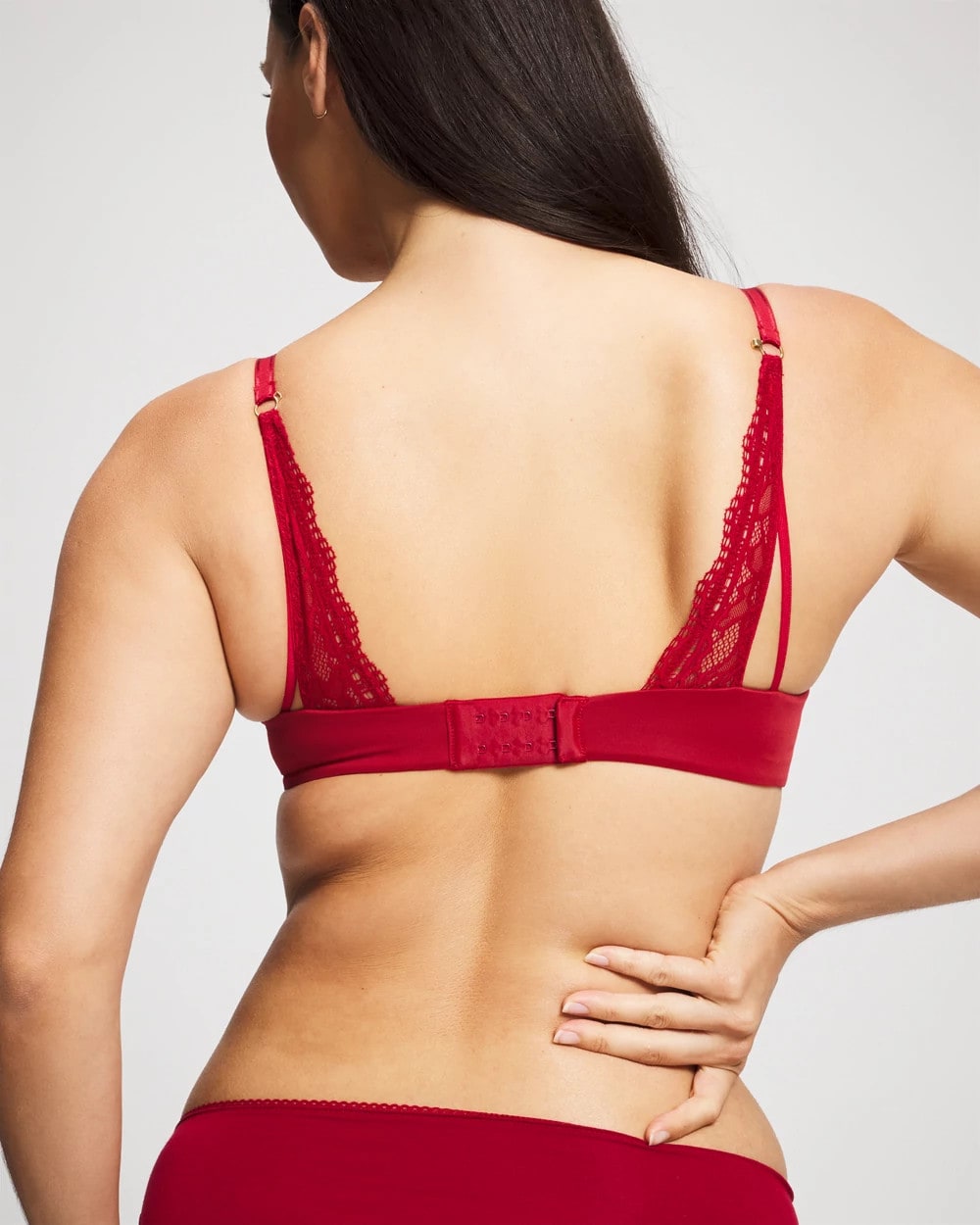 PAINT THE TOWN RED Perfect Coverage Convertible Bra with Lace back